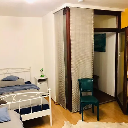 Vintage Apartment